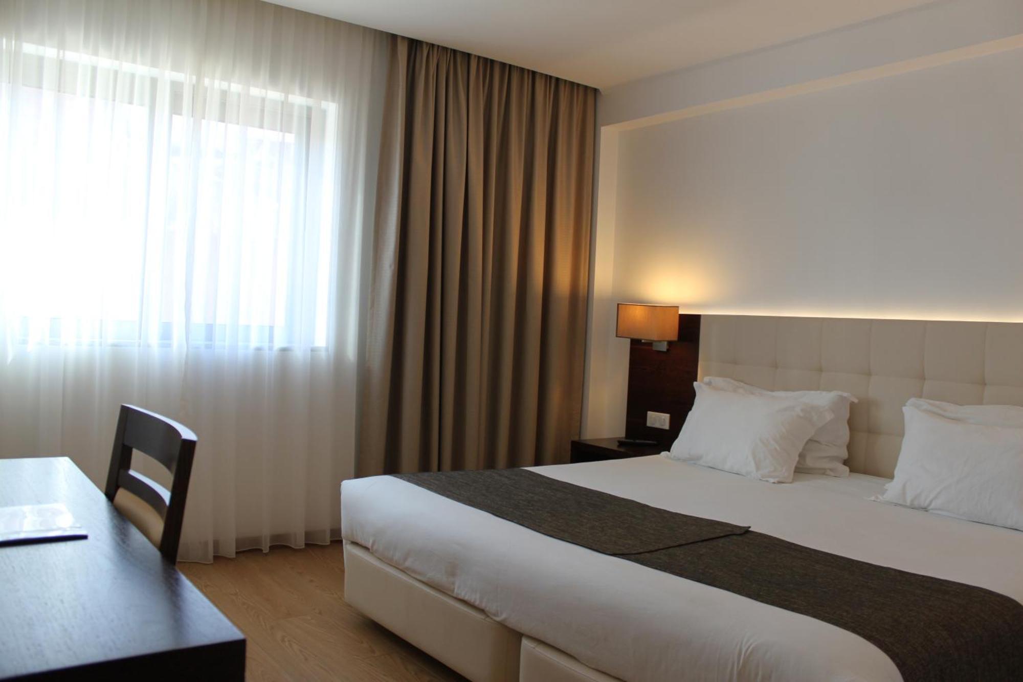 Hotel O Gato Odivelas  Esterno foto
