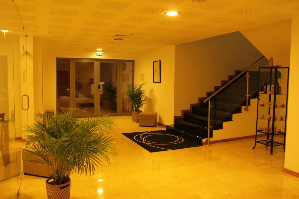 Hotel O Gato Odivelas  Esterno foto